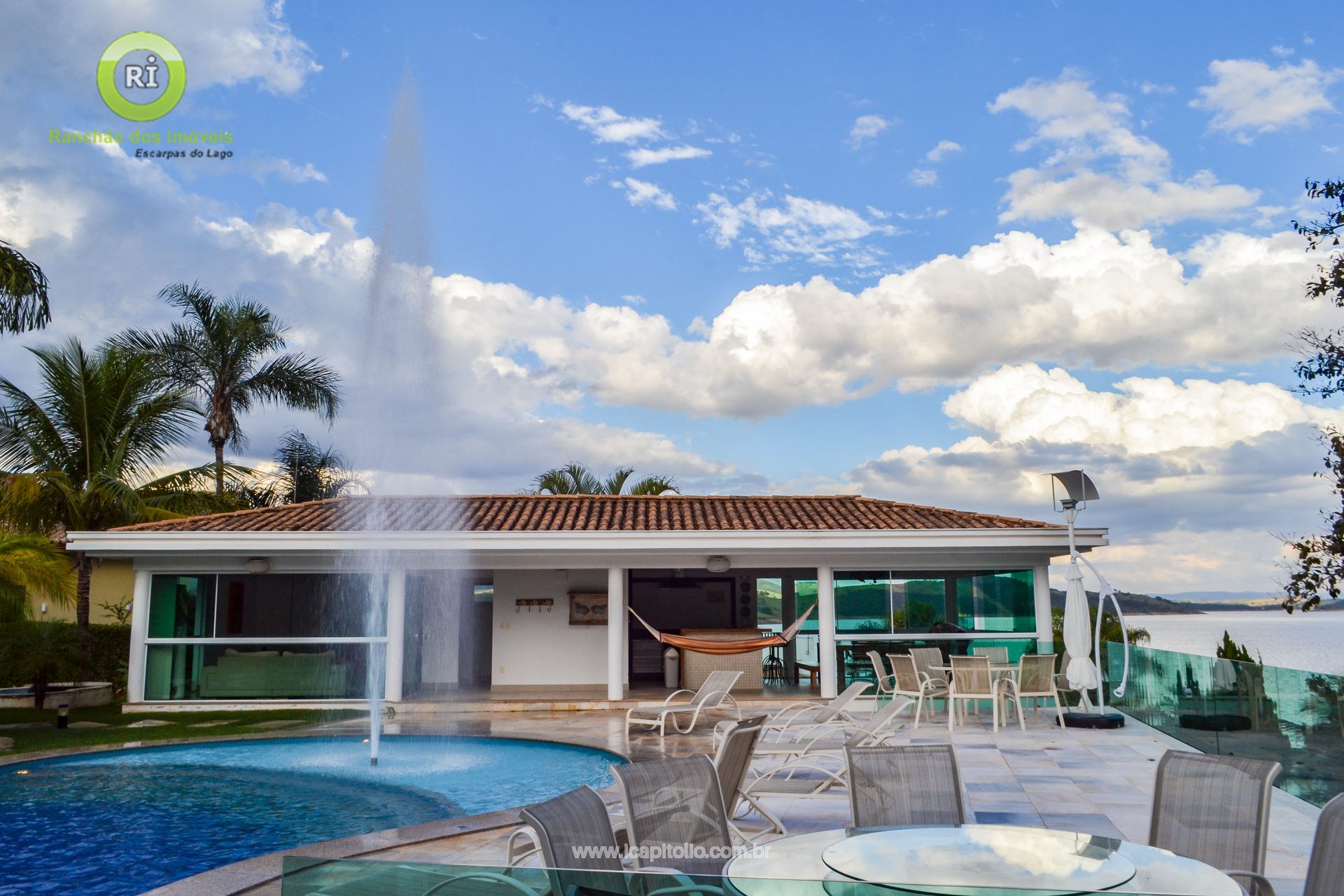 Marina House for Sale in Escarpas do Lago - Foto 20