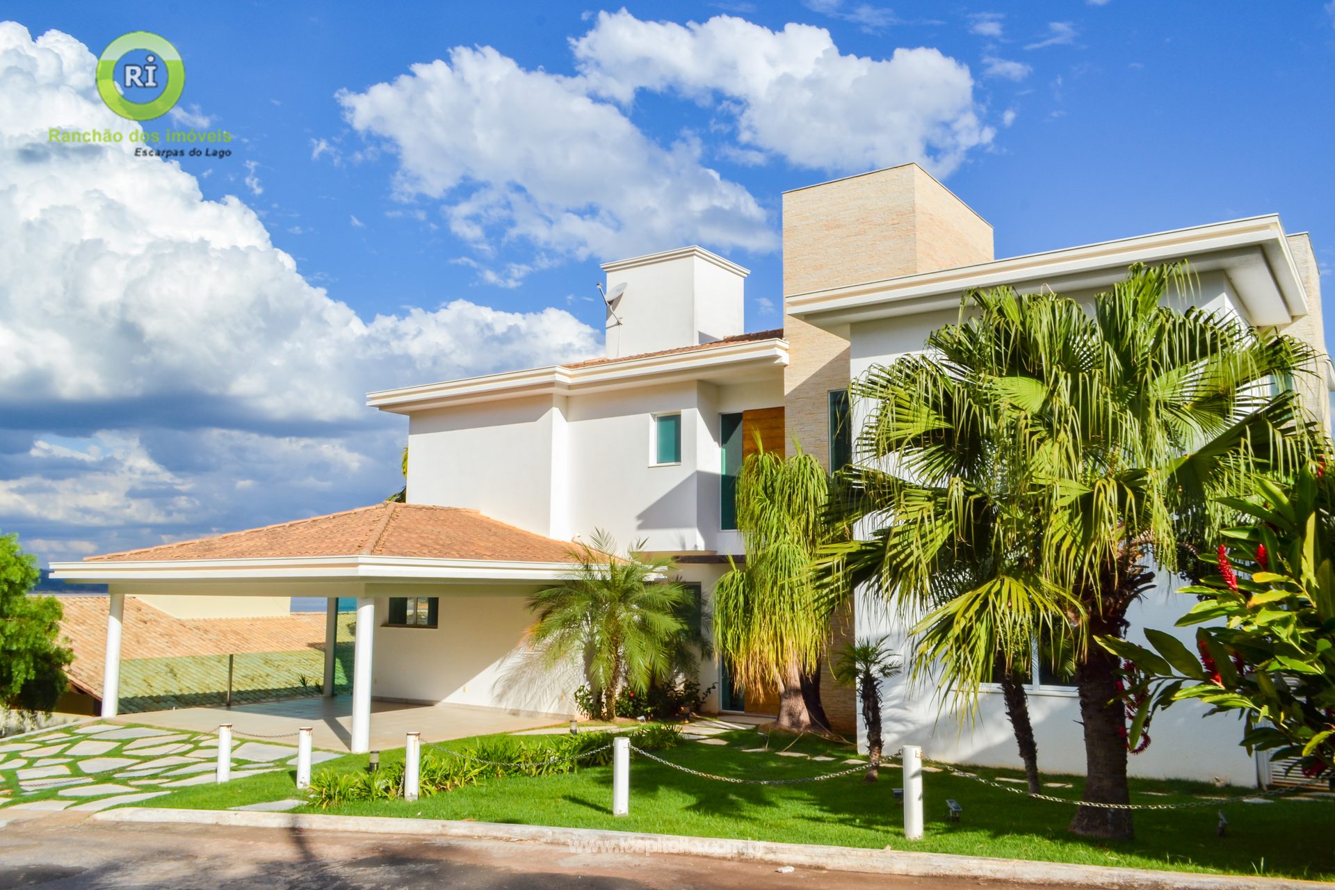 Marina House for Sale in Escarpas do Lago - Foto 3