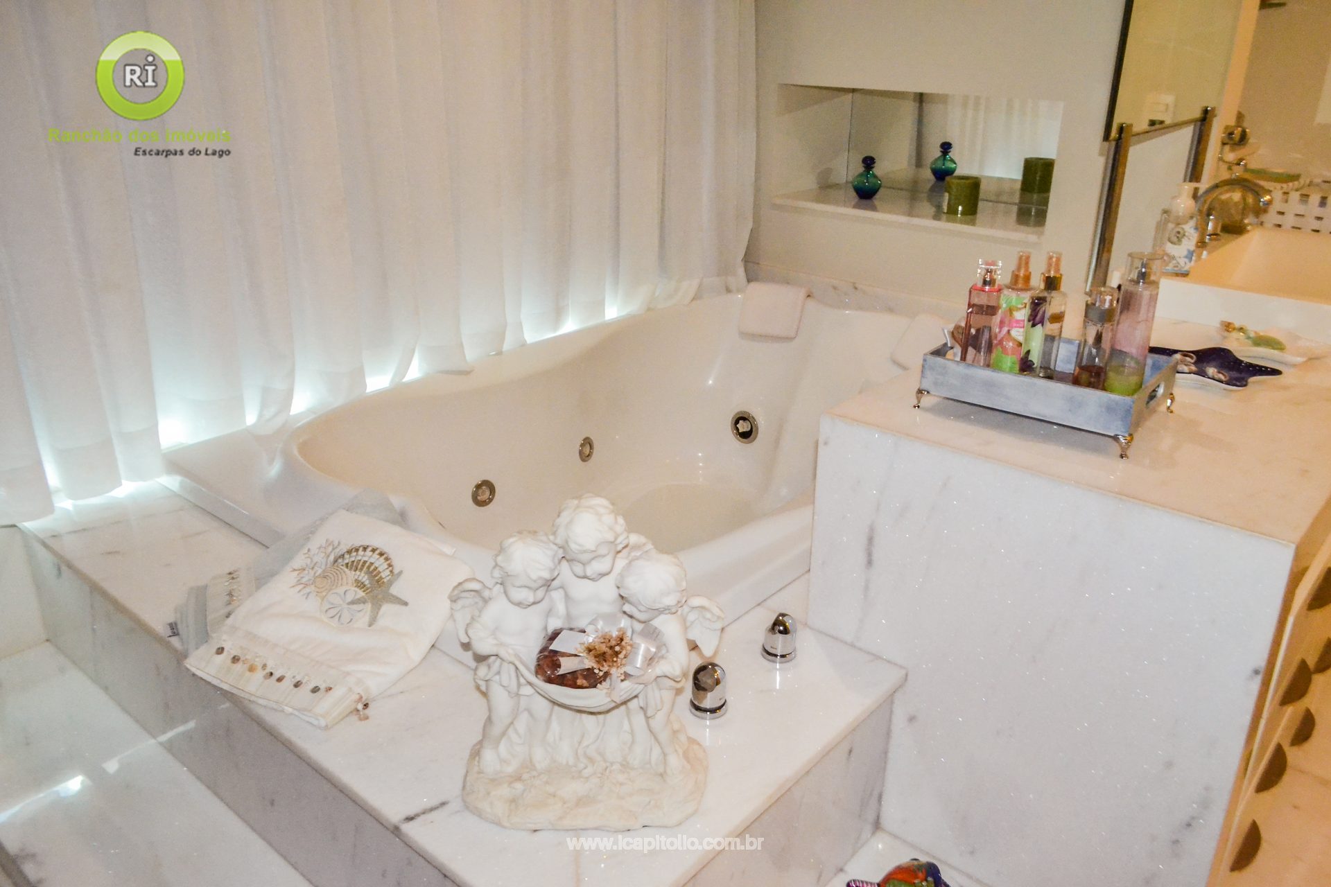 Marina House for Sale in Escarpas do Lago - Foto 51