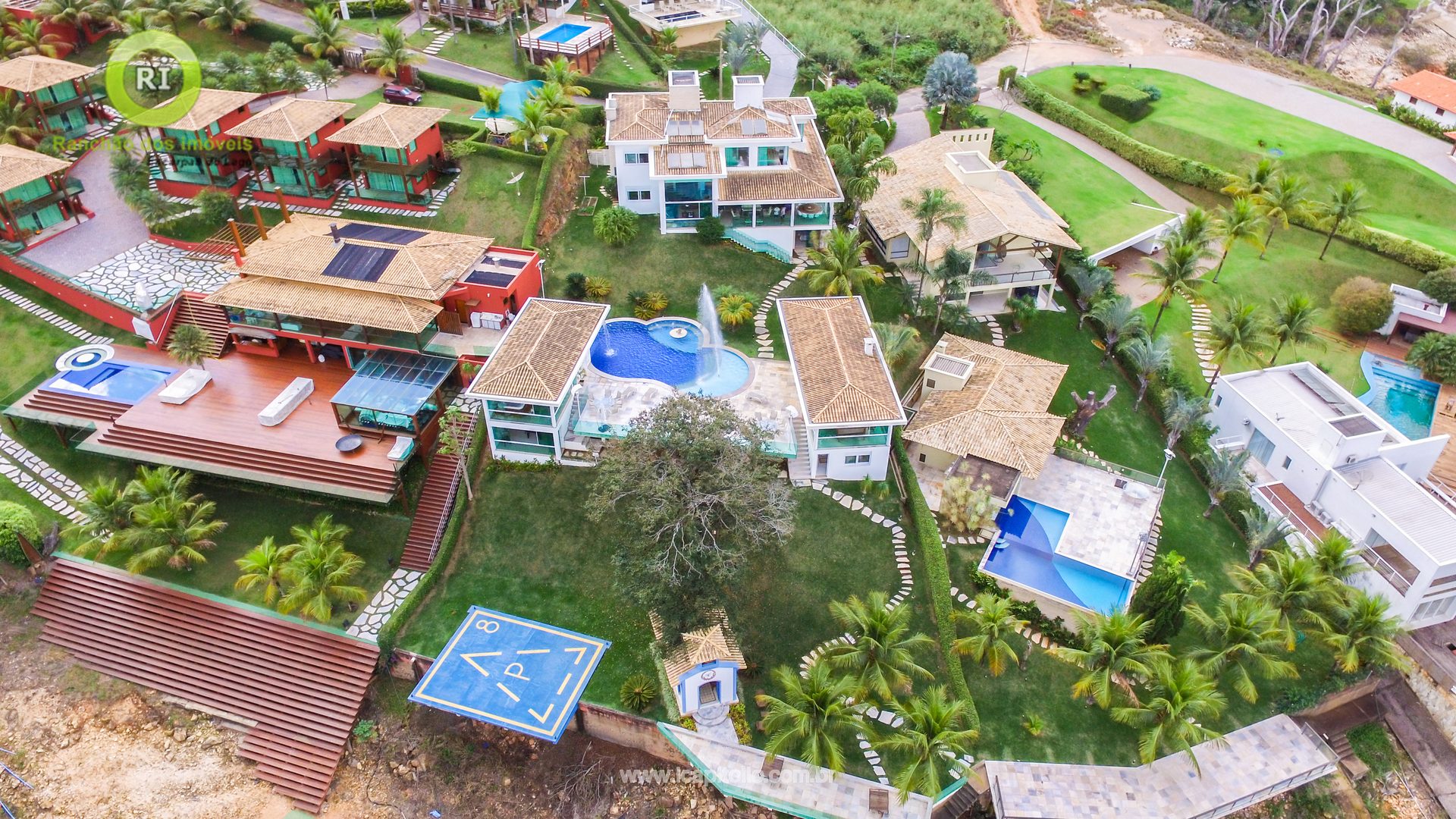 Marina House for Sale in Escarpas do Lago - Foto 65