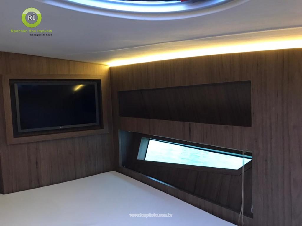 Boat for Rent in Escarpas do Lago - Foto 11