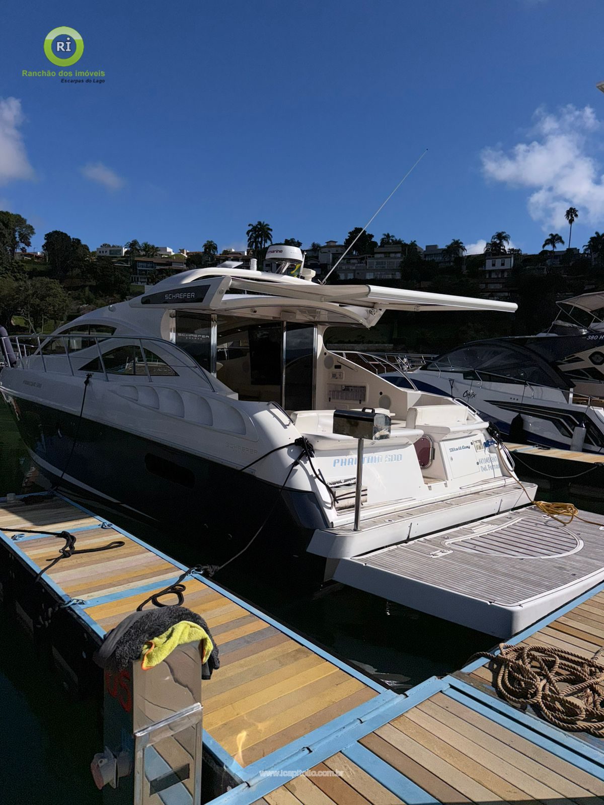 Boat for Rent in Escarpas do Lago - Foto 3