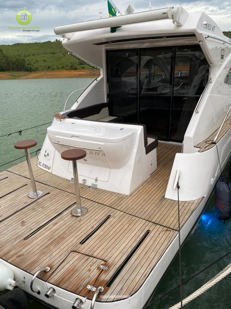 Boat for Rent in Escarpas do Lago - Foto 7