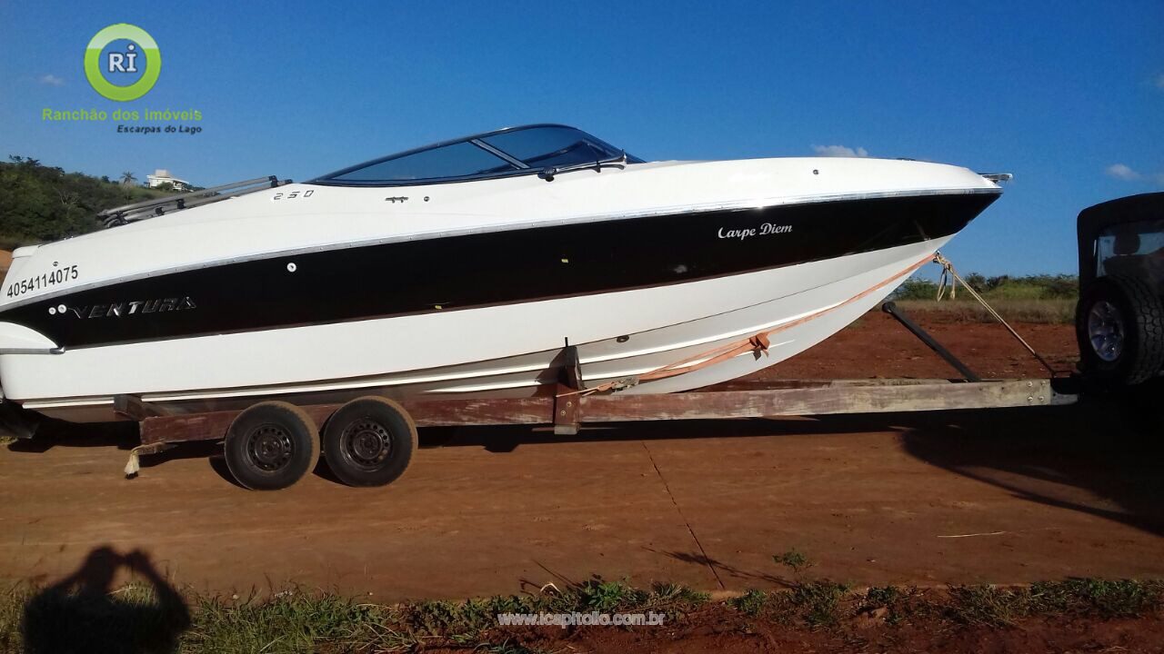 Lancha para Alugar em Escarpas do Lago - Ventura 25 pés - Foto principal