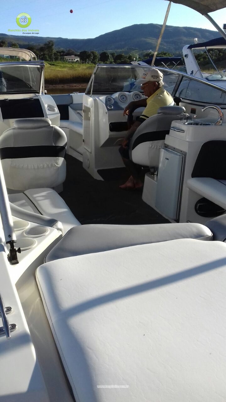 Lancha para Alugar em Escarpas do Lago - Ventura 25 pés - Foto 6