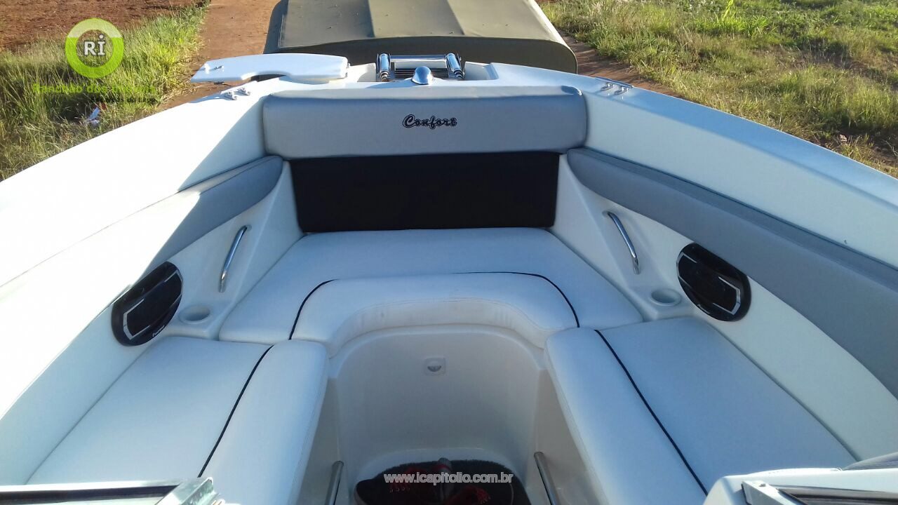 Lancha para Alugar em Escarpas do Lago - Ventura 25 pés - Foto 9